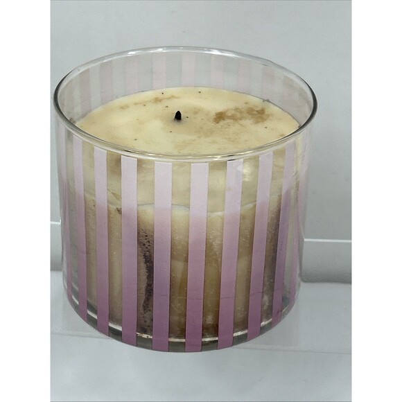 Bath & Body Works SWEET MACARON 3-Wick Candle 14.5 oz - Picture 4 of 6